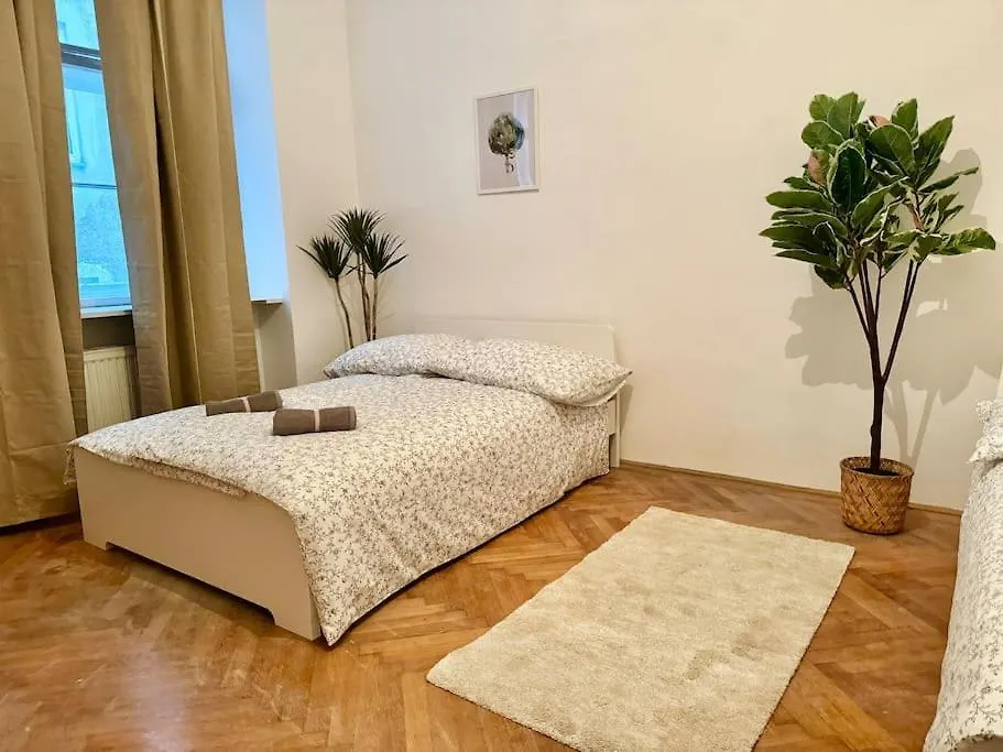 70 M2 Quiet & Calm Apartment With Free Parking Wien