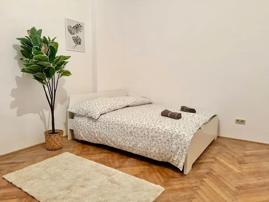 70 M2 Quiet & Calm Apartment With Free Parking Wien